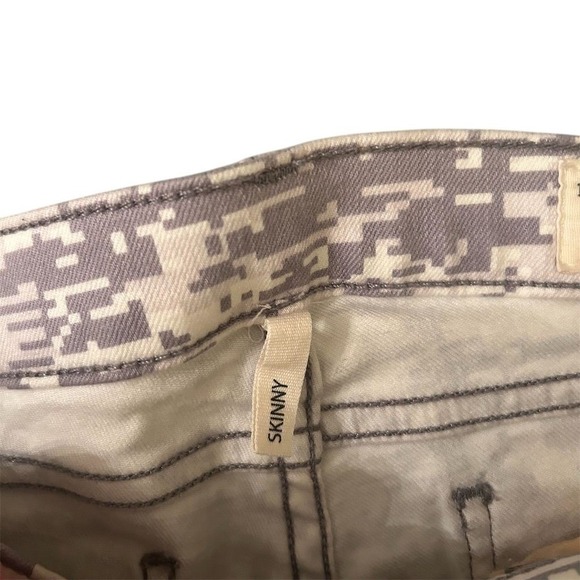 Rag Bone Jean Women's Size 26 Digital Camouflage Skinny Jeans Pants - Picture 11 of 11
